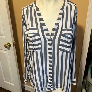 a.n.a Blue and White Long Sleeve Button Down Shirt